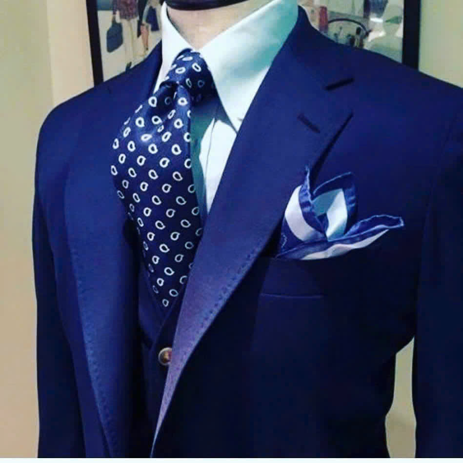 suit xanh navy - vải wool - giá 5.000.000