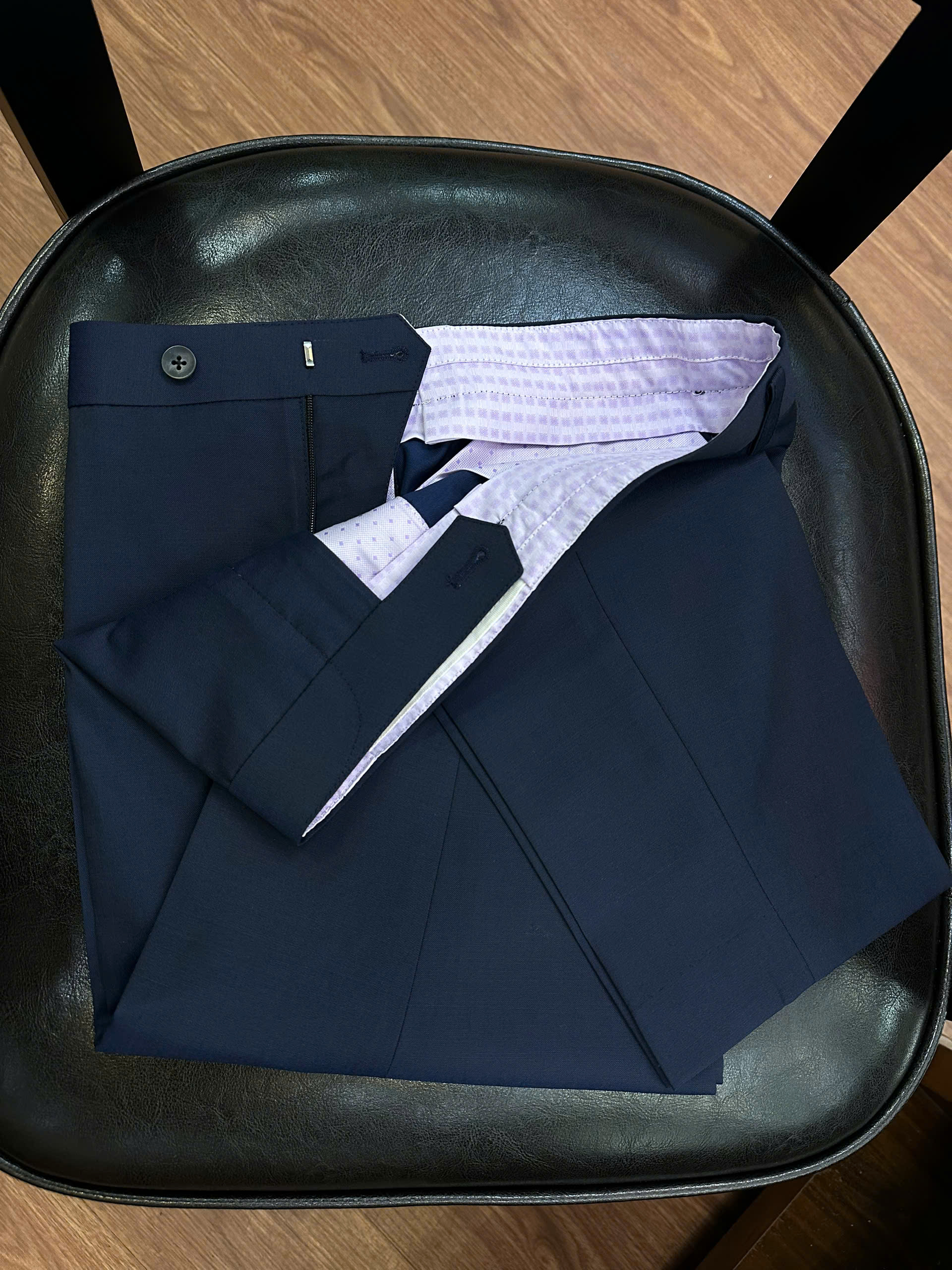 Quần Âu Xanh Navy Slim Fit